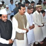 Chairman Senate Syed Yusuf Raza Gillani offering Eidul Azha prayers at Musa Pak Darbar