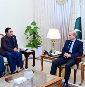 A delegation of Pakistan People's Party calls on Prime Minister Muhammad Shehbaz Sharif