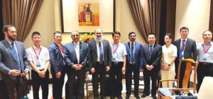 Federal Minister for Board of Investment, Privatization and Communications, Abdul Aleem Khan and Federal Minister for Commerce Jam Kamal Khan in a group photo at Pak-China Business Forum.