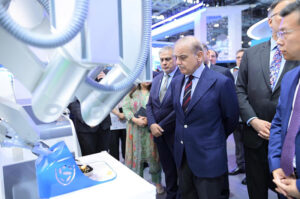 Prime Minister Muhammad Shehbaz Sharif is being briefed on Zhongguancun Science Park.
