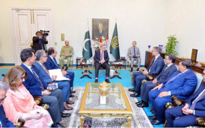 Prince Rahim Aga Khan calls on Prime Minister Muhammad Shehbaz Sharif
