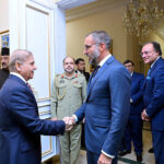 Prince Rahim Aga Khan calls on Prime Minister Muhammad Shehbaz Sharif