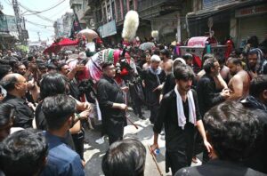 A large number of mourners attending the procession on 10th of the Holy Month of Muharramul Harram. Muharram is the mourning month in remembrance of the Shahadat of Hazrat Imam Hussain (RA), the Grandson of the Holy Prophet Mohammad (PBUH).