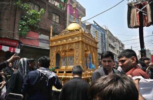 A large number of mourners attending the procession on 10th of the Holy Month of Muharramul Harram. Muharram is the mourning month in remembrance of the Shahadat of Hazrat Imam Hussain (RA), the Grandson of the Holy Prophet Mohammad (PBUH).
