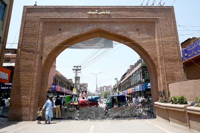 A view of Kabli Gate closed from Khan Razik police station due to Muharram security