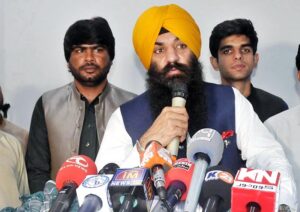 Provincial Minister for Minorities Affairs Ramesh Singh Arora addressing the Christian community during his visit to the Poiema Church.