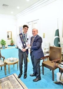 Prime Minister Muhammad Shehbaz Sharif meets Ayan Kashif and his family. Ayan Kashif is a student of Daanish School and he secured the first position in the annual exams of Intermediate and Secondary Education Lahore