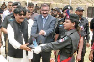 Sindh Minister for Prisons, Ali Hassan Zardari, presented shields to the position holders during the passing out parade ceremony of the 18th basic training course for prison constables and lady prison constables at the Sindh Prisons Staff Training Institute.