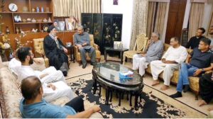 Interior Minister Mohsin Naqvi in a meeting with Ayatullah Syed Aqeel-ul-Gharavi and Former Caretaker CM Sindh Justice (R) Maqbool Baqar