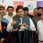 Acting Governor Punjab Malik Ahmed Khan is inaugurating the Education Expo at Expo Center