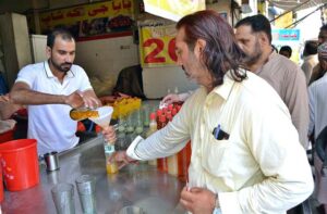 People are busy drinking syrup to quench their thirst and get relief from their nervousness due to the intense heat and humidity in the Provincial Capital.
