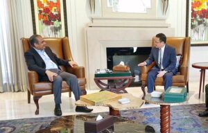 Interior Minister Mohsin Naqvi in a meeting with Chinese Consul General Zhao Shiren.