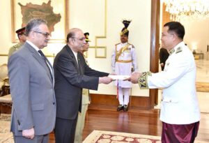 Ambassador-designate of Cambodia, Chea Sok presenting his diplomatic credentials to President Asif Ali Zardari at Aiwan-e-Sadr.