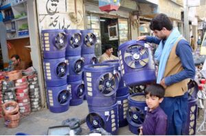 People in Quetta are busy buying solar air coolers as demand has surged due to the extreme heat wave hit the city.
