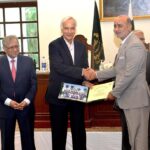 Shafquat Abbas, a senior officer of Information Group receiving certificate on completion of National Management Course at NSPP