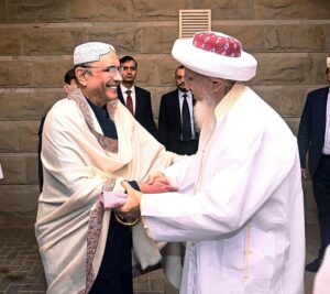 Dr Syedna Mufaddal Saifuddin, Head of the Dawoodi Bohra community, called on President Asif Ali Zardari at Bilawal House.