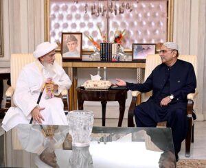 Dr Syedna Mufaddal Saifuddin, Head of the Dawoodi Bohra community, called on President Asif Ali Zardari at Bilawal House.
