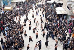 Mourners oozing themselves with knives and chains at Jaral Shah Imambargah on 10th of Holy Month of Muharramul Harram. Muharram is the mourning month in remembrance of the Shahadat of Hazrat Imam Hussain (RA), the Grandson of the Holy Prophet Mohammad (PBUH).