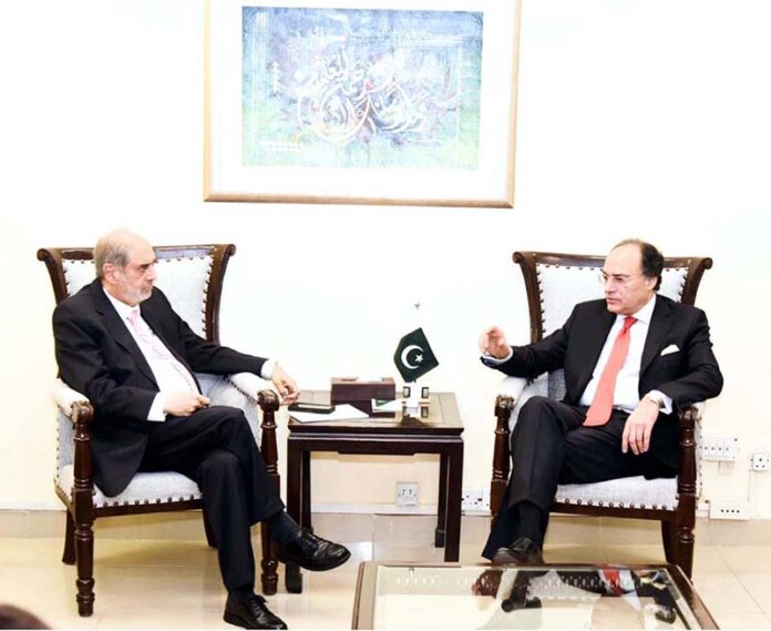 Federal Minister for Finance & Revenue Senator Muhammad Aurangzeb in a meeting with the Chairman Nestle Pakistan and Ex-President Farmers Association of Pakistan