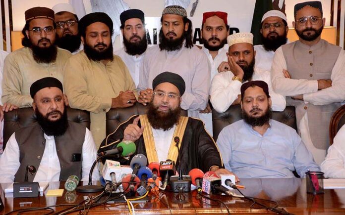 Chairman Pakistan Ullema Council & Special Assistant for interfaith Harmony, Hafiz Tahir Mehmood Ashrafi addressing a Press conference