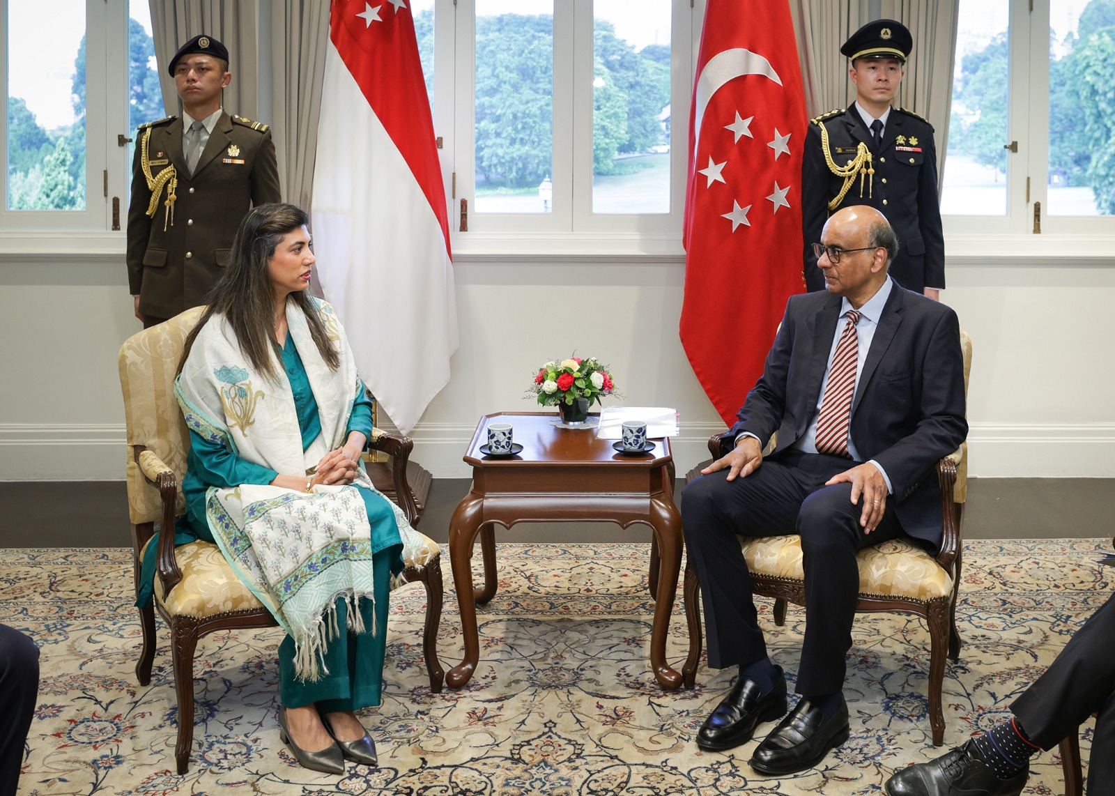 Pakistan's envoy presents diplomatic credentials to Singapore president