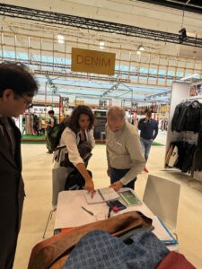 Ambassador Asim inaugurates Pakistan Pavillion in Paris