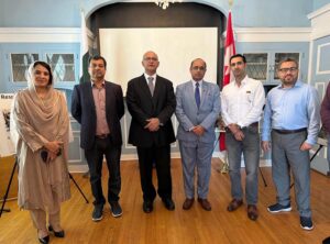 Acting High Commissioner Mr. Faisal Kakar with Pakistani diaspora at a pictorial exhibition.