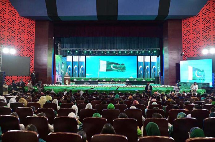 Prime Minister Muhammad Shehbaz Sharif addresssing Pakistan's Independence Day event