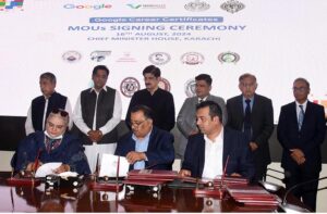 Secretary U&B Noor Ahmad Samoo, CEO Tech Valley Umar Farooq, and the vice-chancellor of the public sector university sign an MOU for allocating 1000 scholarships in Google Career Certificates. Sindh Chief Minister Syed Murad Ali Shah, Chief Secretary Asif Hyder Shah, Chairman HEC Prof. Tariq Rafi, and others witnessed the ceremony at CM House
