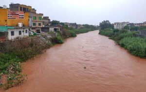 A view of the rising water in Korang Nullah at Ghouri Town during heavy rain that experienced in the twin cities.
