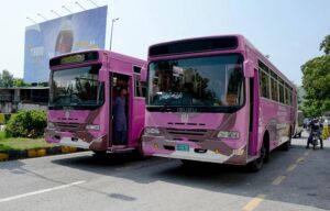 The 'Pink Bus Service' to facilitate female students, teachers and other women commuting from rural to urban areas is now running in the Super Jinnah, the service operates 20 buses across 10 routes, as announced by the Ministry of Federal Education and Professional Training in the Federal Capital.