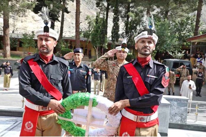 Inspector General of Police Gilgit-Baltistan Afzal Mehmood Butt and Force Commander GB Kashif Khalil offering fateha after laying floral wreath on Yadgar-e-Shuhda on the occasion of Police Martyr's Day at CPO