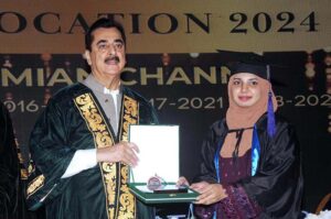 Chairman Senate Syed Yusuf Raza Gilani awarding certificates and medals to the position-holder students during the Convocation of the Punjab College Mian Channu