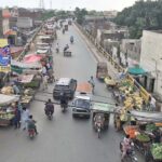 Illegal encroachments on the Double Phatak flyover: Various stalls obstruct pedestrians and motorists, demanding urgent attention from the authorities