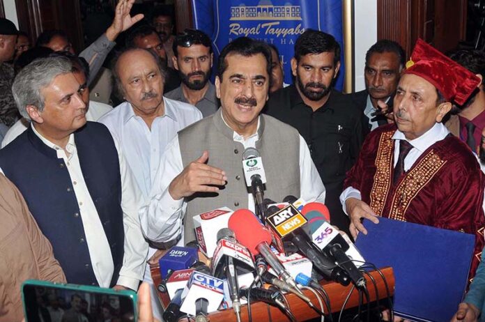 Chairman Senate Syed Yusuf Raza Gilani addressing during the Convocation of the Punjab College Mian Channu