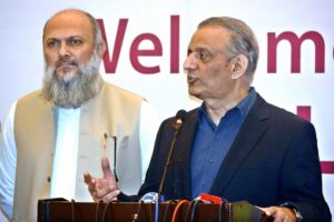 Federal Minister for Privatization, Board of Investment, and Communications Abdul Aleem Khan, along with Federal Minister for Commerce Jam Kamal Khan, inaugrated the 9th Pakistan Footwear, Material, and Machinery Show 2024.