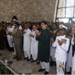 Sindh Chief Minister Syed Murad Ali Shah, Governor Sindh Mohammad Kamran Tessori, provincial ministers, advisors and Chief Secretary Asif Hyder Shah offer Dua at Mazar-e-Quaid