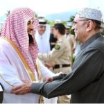 President Asif Ali Zardari welcoming the Imam of Masjid Al-Nabvi, Dr Salah Bin Mohammad M Albdeer, upon his arrival, at Aiwan-e-Sadr