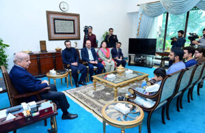 Guinness World Record holder Sufyan Mehsood along with his father Irfan Mehsood calls on Prime Minister Muhammad Shehbaz Sharif