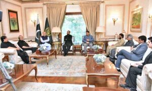 A delegation of Pakistani journalists who recently visited China calls on Prime Minister Muhammad Shehbaz Sharif