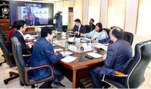 Federal Minister for Finance and Revenue, Senator Muhammad Aurangzeb in a virtual meeting with Ahmed Abdelaal, President/GCEO of Mashreq Bank to discuss the economic outlook and explore investment opportunities in Pakistan.