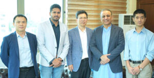 Chairman of China's business group Hexing Electrical, Mr. Liangzhang Zhou along with the delegation call on Federal Minister for Board of Investment, Privatization and Communications Abdul Aleem Khan