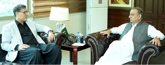 Ambassador in China Khalil Hashmi called on Federal Minister for Board of Investment, Privatization and Communications Abdul Aleem Khan