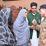 To honour Olympian Arshad Nadeem’s historic achievement, Chief of Army Staff (COAS) General Syed Asim Munir, NI (M) hosted a ceremony at Army Auditorium GHQ. The event was attended by sports teams and legendary olympians including 1984 Olympic and National Hockey Teams, National Cricket Team, Street Football Team, Army Polo Team, Visually Impaired Cricket and Women Goal Ball Teams, Medal Winners of Common Wealth, SAF and Asian Games and participants of Paris Olympics 2024. Notable legends included Jehangir Khan, Isalah Ud Din, Shahbaz Senior, Sohail Abbas, Muhammad Asif and Aisam-ul-Haq. The event was also attended by Arshad Nadeem’s close relatives, associates and coaches