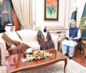 Imam Masjid-e-Nabawi (SAW) Doctor Salah Mohammed Al Badeer calls on Prime Minister Muhammad Shehbaz Sharif.