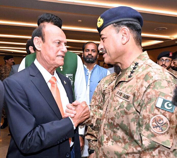 To honour Olympian Arshad Nadeem’s historic achievement, Chief of Army Staff (COAS) General Syed Asim Munir, NI (M) hosted a ceremony at Army Auditorium GHQ. The event was attended by sports teams and legendary olympians including 1984 Olympic and National Hockey Teams, National Cricket Team, Street Football Team, Army Polo Team, Visually Impaired Cricket and Women Goal Ball Teams, Medal Winners of Common Wealth, SAF and Asian Games and participants of Paris Olympics 2024. Notable legends included Jehangir Khan, Isalah Ud Din, Shahbaz Senior, Sohail Abbas, Muhammad Asif and Aisam-ul-Haq. The event was also attended by Arshad Nadeem’s close relatives, associates and coaches