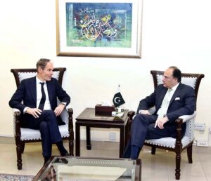 Federal Minister for Finance and Revenue Senator Muhammad Aurangzeb in a meeting with PepsiCo’s CEO for Africa, ME & SA Mr. Eugene Willemsen accompanied by CEO Pakistan and Afghanistan Mr. Muhammad Khosa.