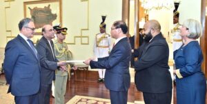 The envoys of Vietnam, Maldives, and Ireland presenting their diplomatic credentials to President Asif Ali Zardari, at Aiwan-e-Sadr.