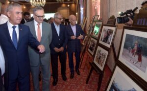 Photo exhibition highlighting true cultural, tourist heritage of Pakistan: Atadjan Movlamov