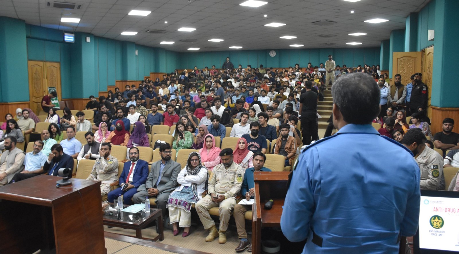 Anti-drug awareness campaign "Nasha Ab Nahi"on full swing in Islamabad